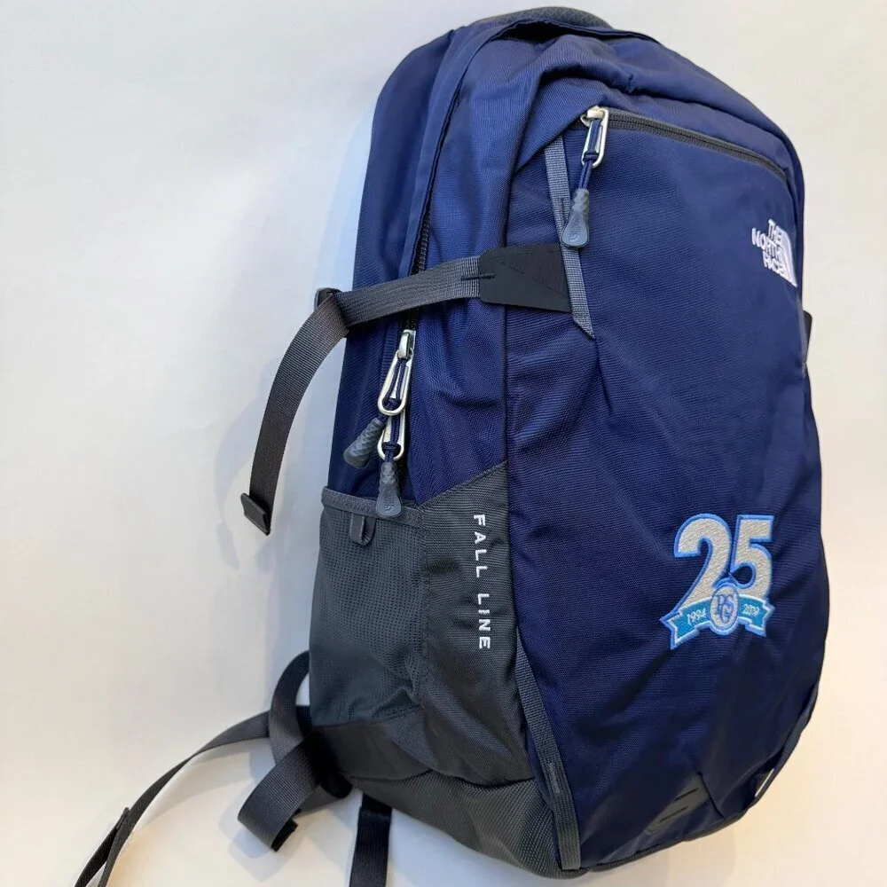 The North Face Fall Line Backpack – Navy/Gray – Customed Embroidery